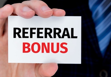 5 Credit Card Tips to Earn $200 in Rewards